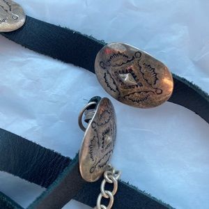 Rare Spell Conch Bracelet Leather - black vintage